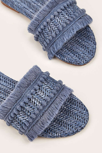 Zapatillas con Flecos
