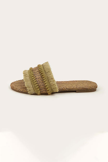 Zapatillas con Flecos